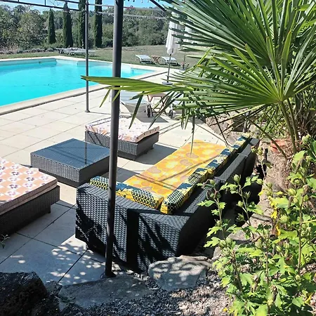 Glamping Tent In De Rust, Met Zwembad, Badkamer En Keuken Luxussátor Lacapelle-Pinet
